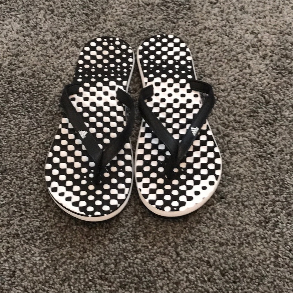 Adidas flip flops